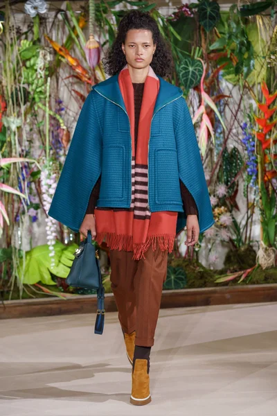 Look 39